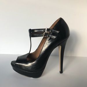 ALDO Black T-strap Platform Heels